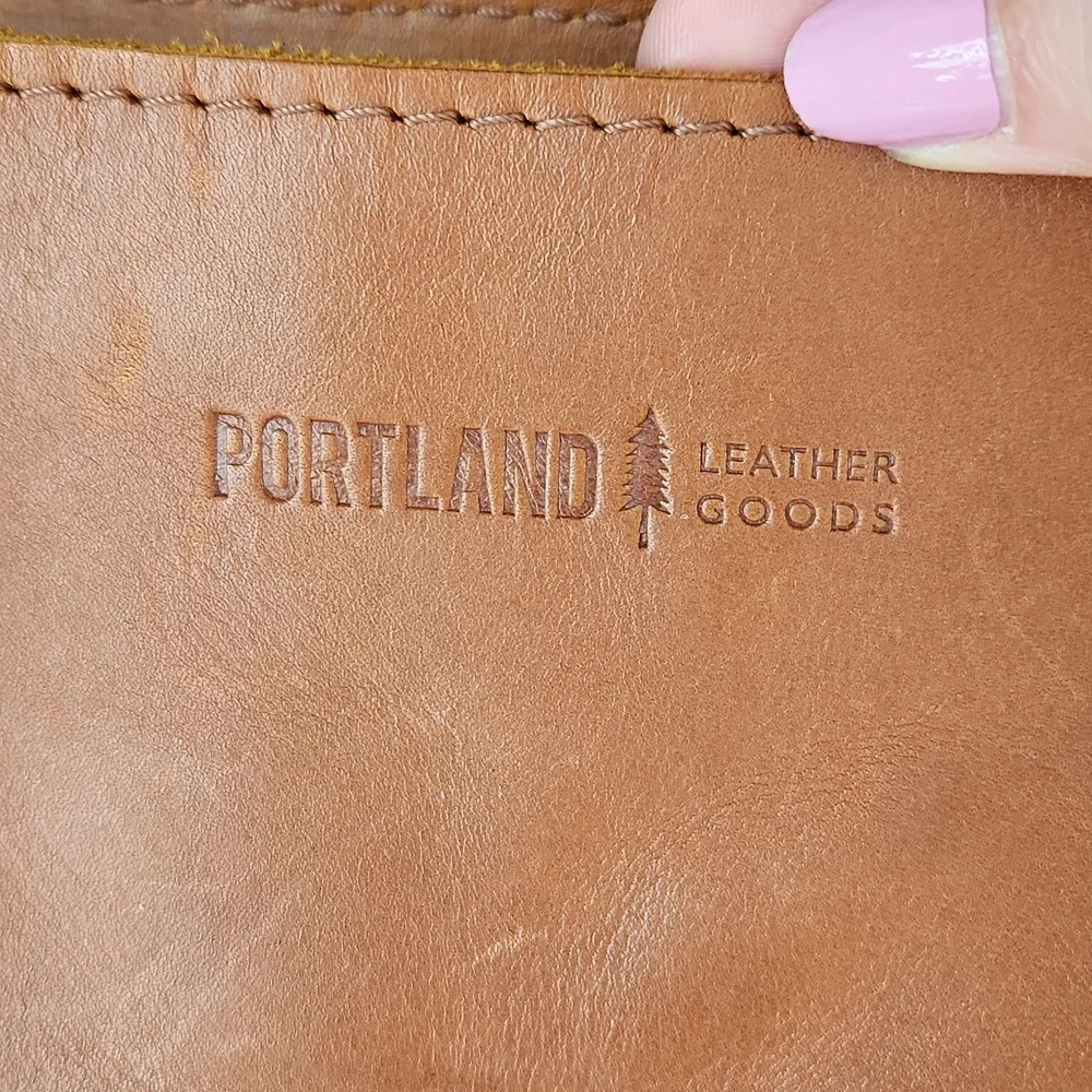 Portland Leather Goods purse - Picture 8 of 11